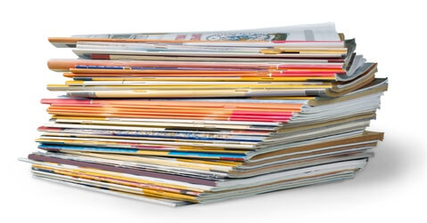 Publikationen Zeitschriftenstapel